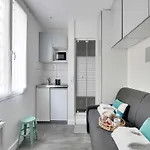 Intimate Studio-2P- Sacre Coeur Abesse